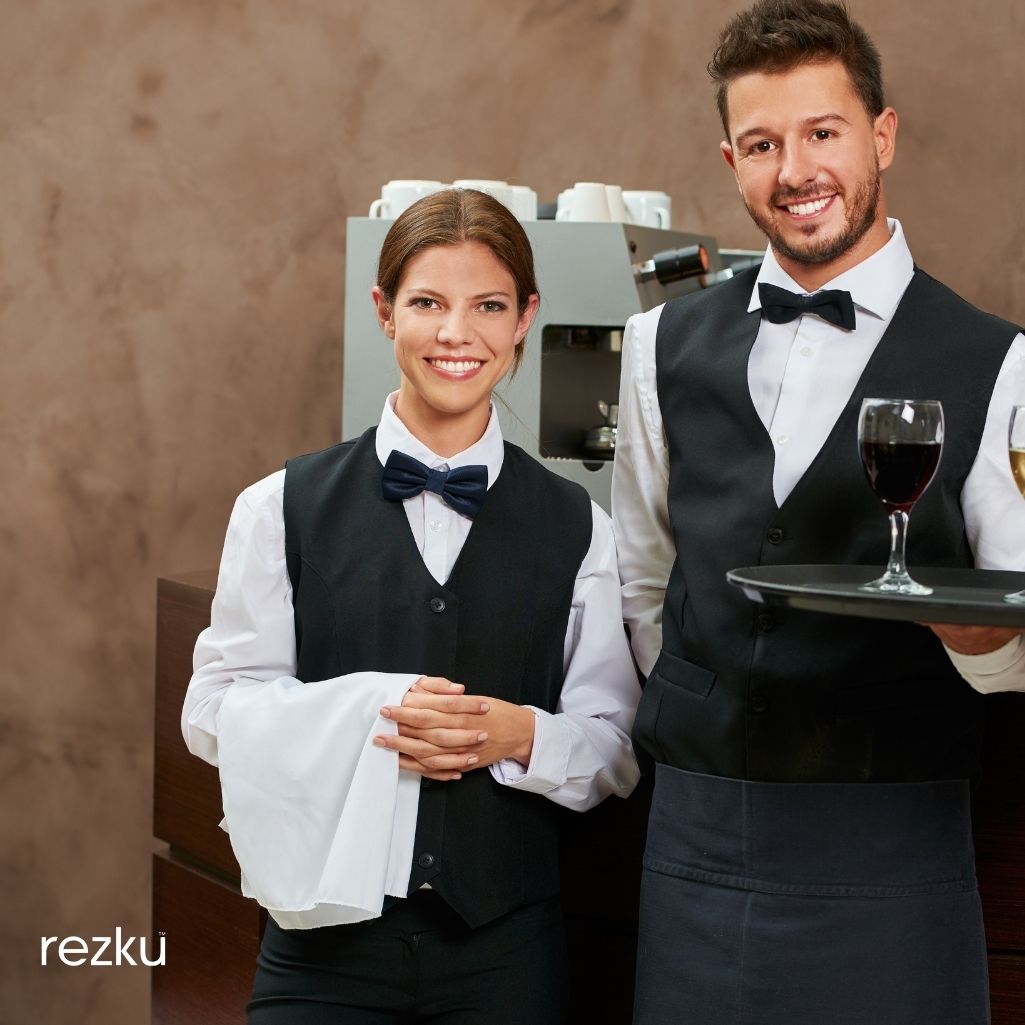 Do You Know How Your Servers Should Dress? A Restaurant Manager's Guide to Crafting An Inclusive Dress Code