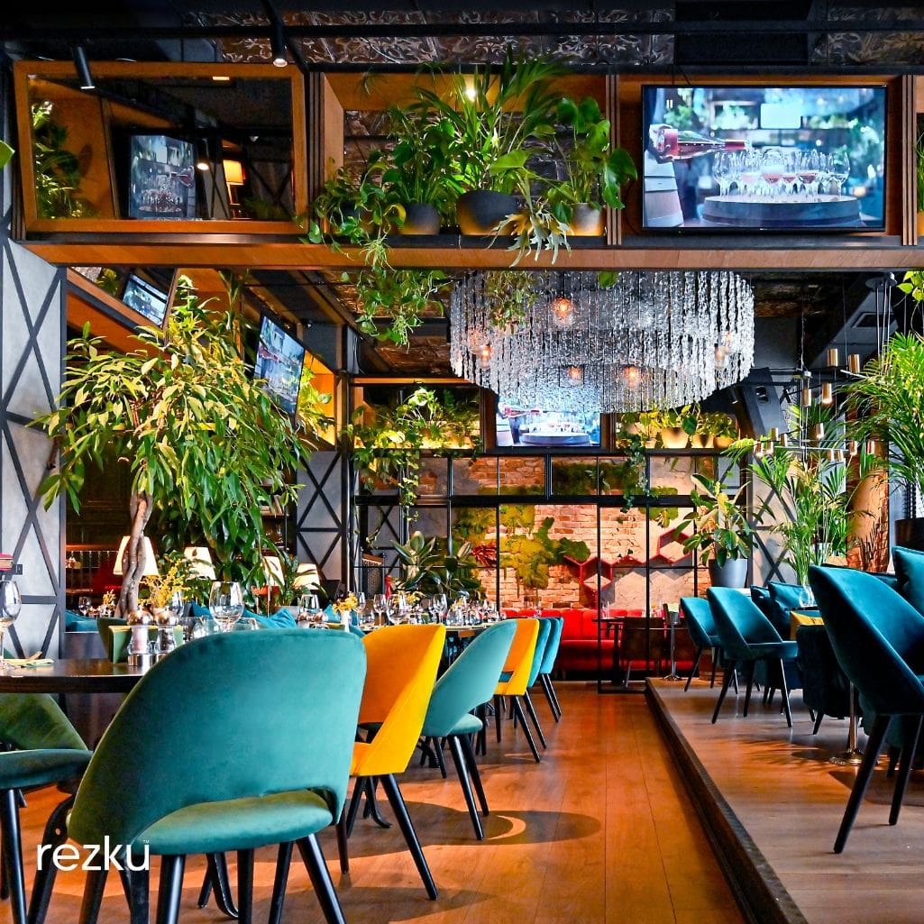 Make Your Restaurant Instagram-Worthy: A Guide to Creating Remarkable Dining Experiences